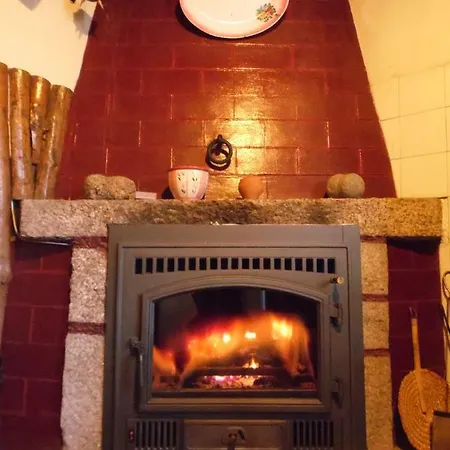 Casa Do Limoeiro 1 Valezim